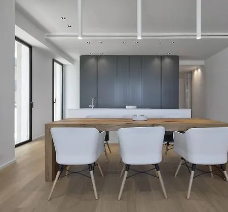 Luxury Collection - Milano 3 Apartamento *