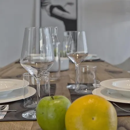 Luxury Collection - Milano 3 リッチョーネ